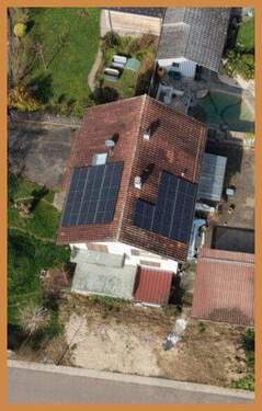 Luftbild - 8 Zimmer Mehrfamilienhaus, Wohnhaus in Biberach