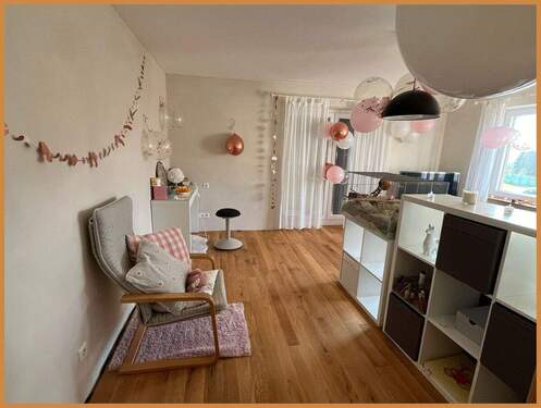 Wohnzimmer Obergeschoss bisher als Jugendzimmer genutzt - 