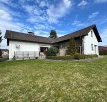 Borgentreich - Wohnen auf einer Ebene - Charmantes Einfamilienhaus - ab sofort verfügbar