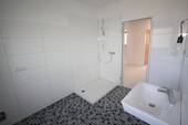 das sanierte Badezimmer Bild 1 - 