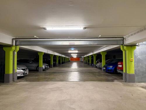 Großansicht - Garage, Stellplatz in Haar