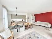 Wohnzimmer mit offener Küche - Etagenwohnung mit 86,00 m&sup2; in Lübeck zur Miete