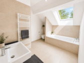 Blick in das Badezimmer - 