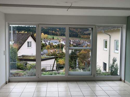 Blick aus Wohnbereich - 3 Zimmer Etagenwohnung in Nagold-Emmingen