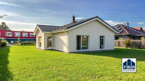 Gartenansicht - Einfamilienhaus mit 115,30 m² in Putlitz zum Kaufen