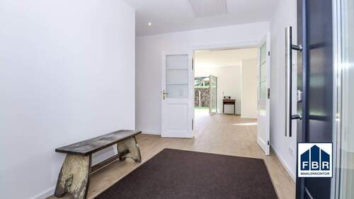 offener Eingangsbereich - 