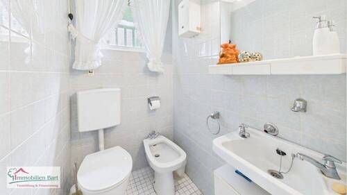 Gäste-WC - 5 Zimmer Einfamilienhaus in Merzig