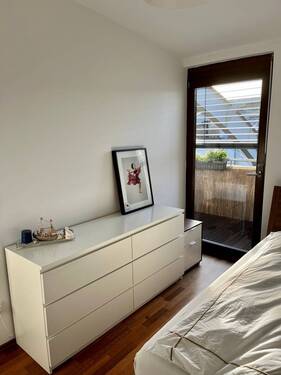 Schlafzimmer ebenso - 