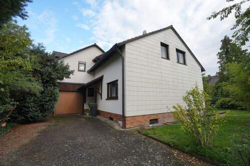 Vorderansicht - Einfamilienhaus mit 134,00 m² in Wendelstein zum Kaufen