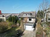 Ansicht - Ruhige Höhenlage von Kassel - Jungfernkopf trifft auf großzügige Architektur: Einzigartiges Einfamilienhaus mit Garage