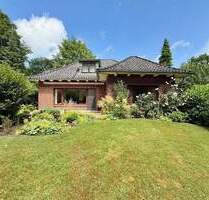 Bezugsfreies Einfamilienhaus mit Carport und schön angelegtem Grundstück Wacken, Lindenallee