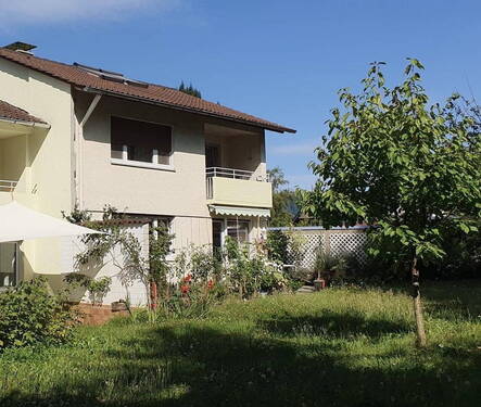 Bild 1 - DHH mit großem Garten in Freiburg St. Georgen