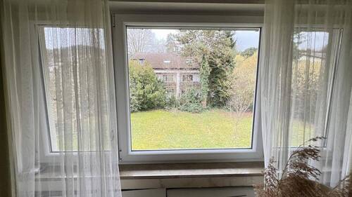 Blick aus Schlafzimmer 2 - 