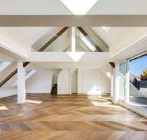 Wohnen über den Dächern: Luxus-Maisonette im Altbau - München Neuhausen-Nymphenburg