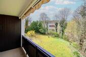 Ausblick von großem Balkon - 3 Zimmer Etagenwohnung in Starnberg