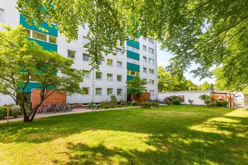 Grüne Wohnanlage - 2 Zimmer Etagenwohnung in Ahrensburg