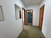 Flur - 2 Zimmer Etagenwohnung zum Kaufen in Neustadt am Rübenberge