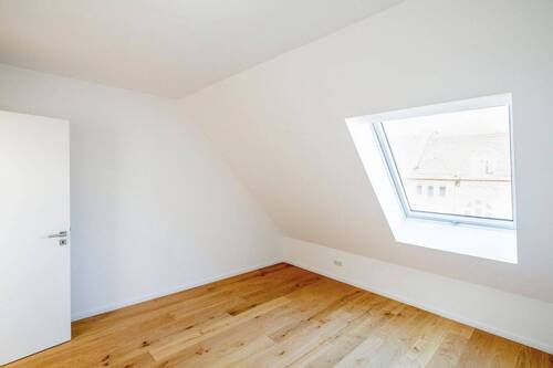 Zimmer 2 - 