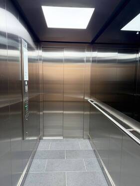 Fahrstuhl - 