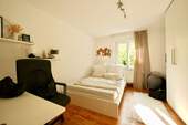 Ruhiges Schlafen bald mit Zugang Terrasse / Garten - Provisionsfrei! Helle & gepflegte 2-Zimmer-Garten-Wohnung mit Terrasse in charmantem Mehrfamilienhaus am Wöhrder See