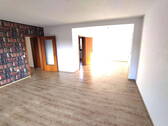 Wohn- und Esszimmer - 6 Zimmer Mehrfamilienhaus, Wohnhaus in Fürth