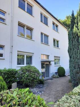 a1r.jpg - Schöne, helle 4 Zimmerwohnung nähe Innenstadt