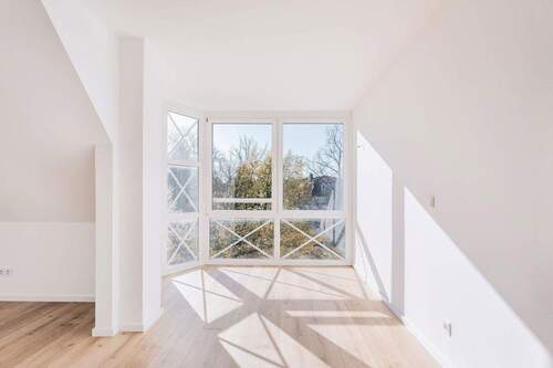 Bild 2 - 2 Zimmer Etagenwohnung zum Kaufen in Dresden