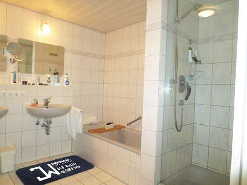 j 07 IMG_6116 Kopie.jpg - 