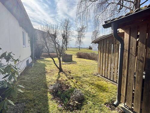 Garten mit schönem Ausblick - 