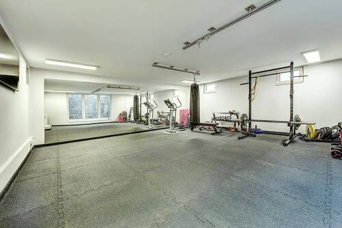 Fitnessraum Souterrain - 