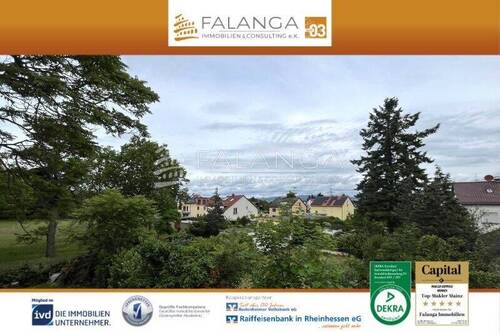 Titelbild - Sonnenbalkon mit Blick ins Grüne - Falanga Immobilien - Freundliche 3-Zi. Wohnung mit Balkon in ruhiger & zentraler Mombacher Grünlage!