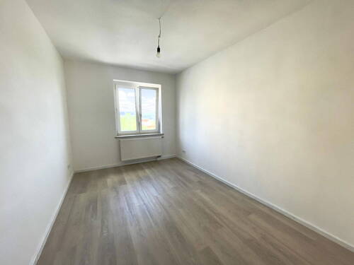 Schlafzimmer - Etagenwohnung mit 41,00 m² in Plauen zur Miete