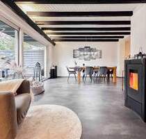 Exklusive DHH in Essen - Stilvoll modernisiert mit Kaminofen, Sauna und Gartenidylle