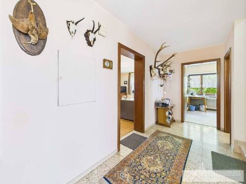 CAM04062G0-PR0033-STILL009 - 