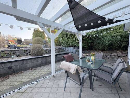 Überdachte Terrasse - Doppelhaushälfte mit 120,00 m&sup2; in Ahlen zum Kaufen