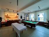 Saalbetrieb Eingang mit Bar - 
