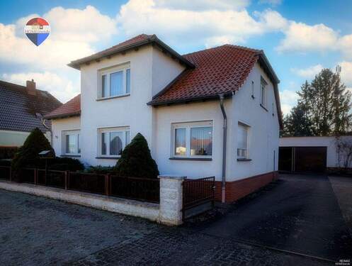 Straßenansicht - 5 Zimmer Einfamilienhaus zum Kaufen in Neuhardenberg