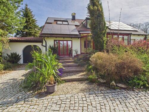 Eingang - 4 Zimmer Einfamilienhaus in Tiefenbach