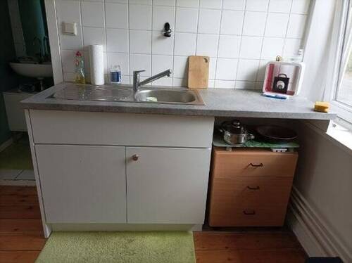 Teilansicht Küche (Platz für Waschmaschine) - 