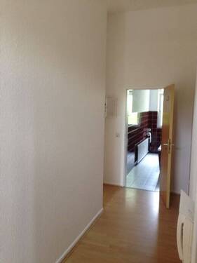 Flur - 3 Zimmer Etagenwohnung zur Miete in Hannover