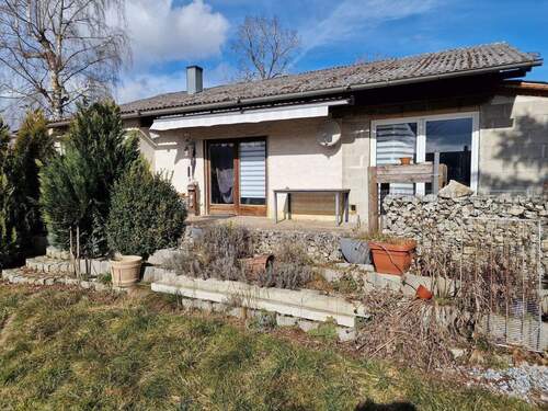 Hausansicht - 3 Zimmer Bungalow zum Kaufen in Birgland