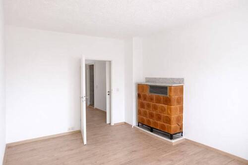 Wohn-/Schlafzimmer 1 zur Stadt - 