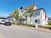 Mehrfamilienhaus - MFH mit 6 Wohneinheiten und 2x Garagen