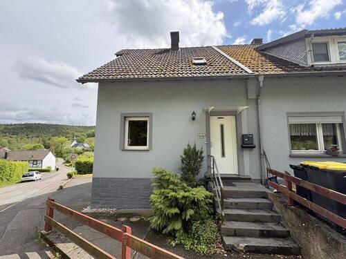 Fronansicht - 3 Zimmer Einfamilienhaus zum Kaufen in Kall / Golbach