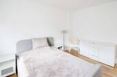 Schlafzimmer - 2 Zimmer Etagenwohnung zum Kaufen in Krefeld
