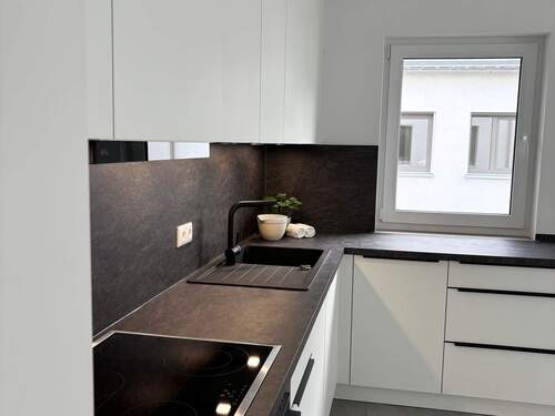 Foto 3 - Fenster Küchenbereich - Etagenwohnung mit 85,00 m² in Moosburg zur Miete