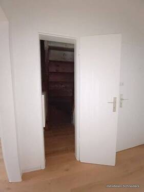 Abstellraum in der Diele - 