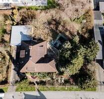 *Baugrundstück in begehrter und zentrumsnaher Wohnlage mit Altbestand* - Straubing