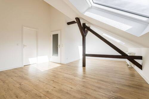 Wohnzimmer - 2 Zimmer Etagenwohnung zum Kaufen in Leipzig