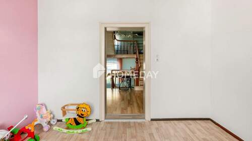 1. OG Kinderzimmer 2 - 